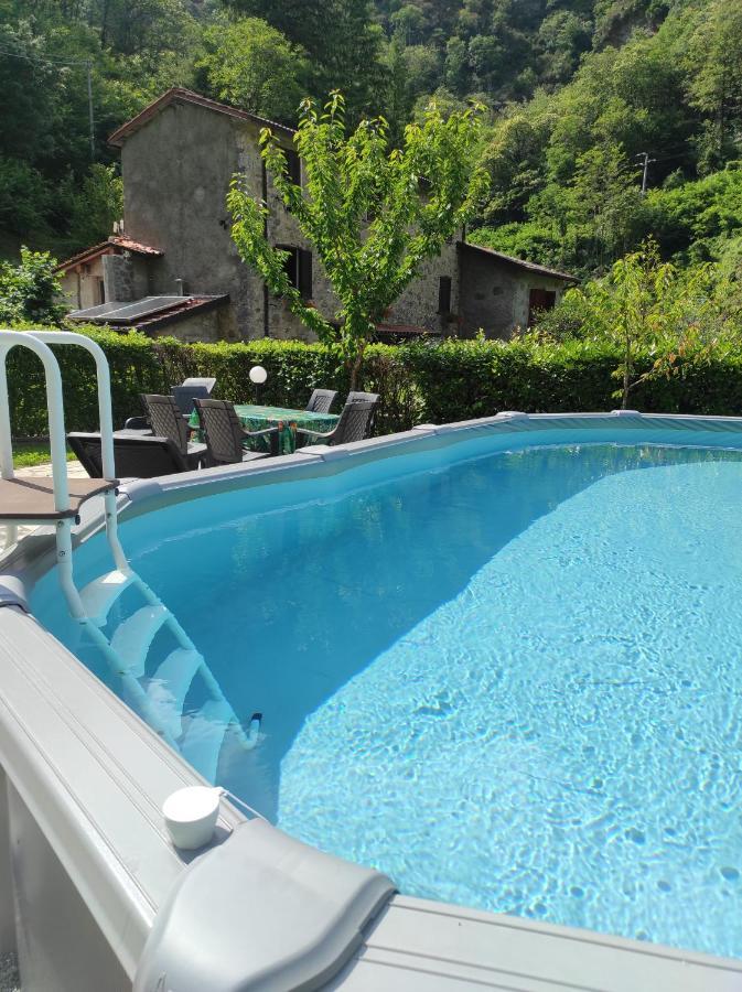 Casa Vacanze Il Boscaccio "Casa Massimo" Fornovolasco Exterior foto